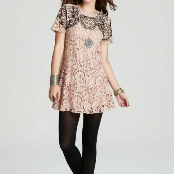 Free People Dresses & Skirts - Free People Nude Lace Dress With Black Detail M